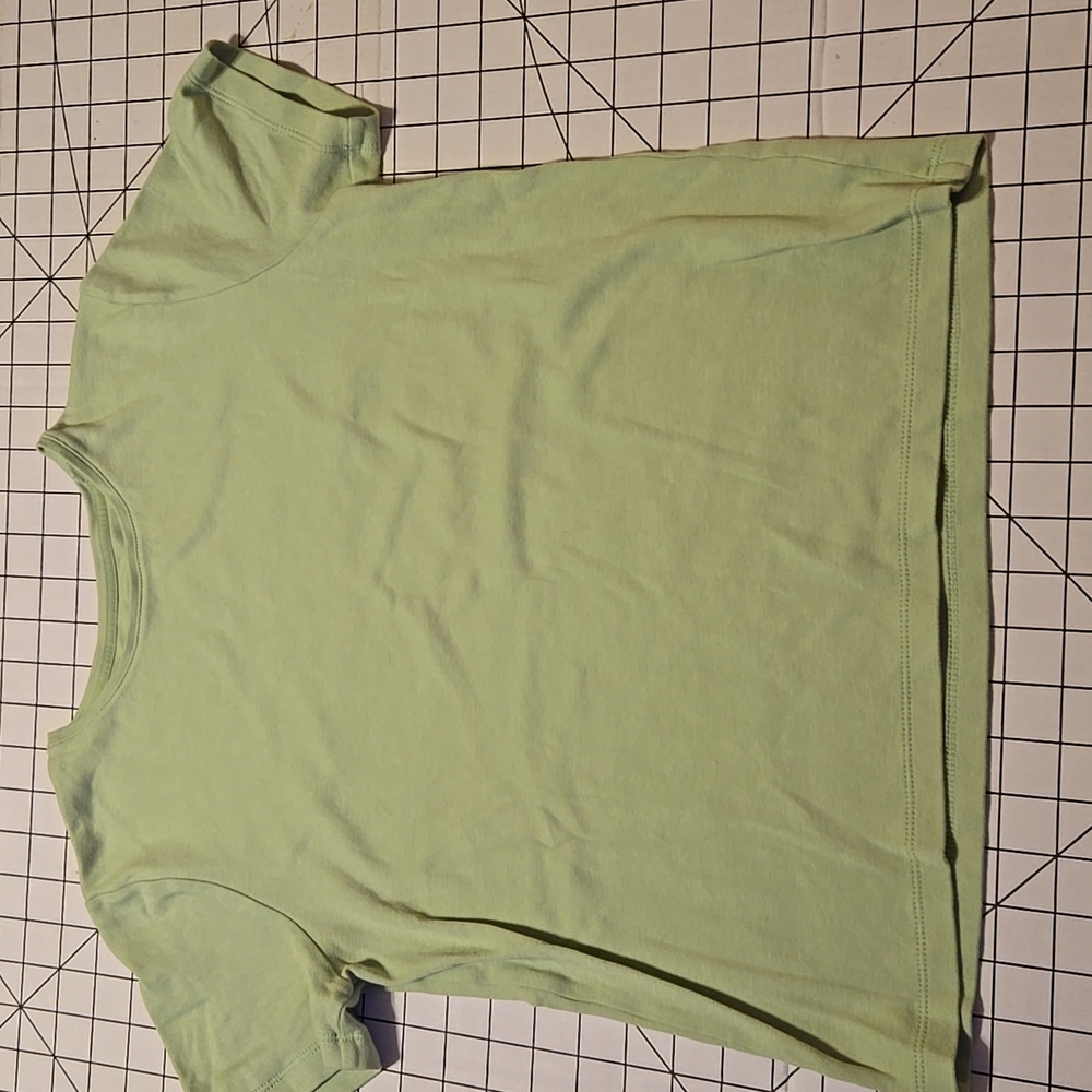 Celery Green Tshirt Size Medium: C